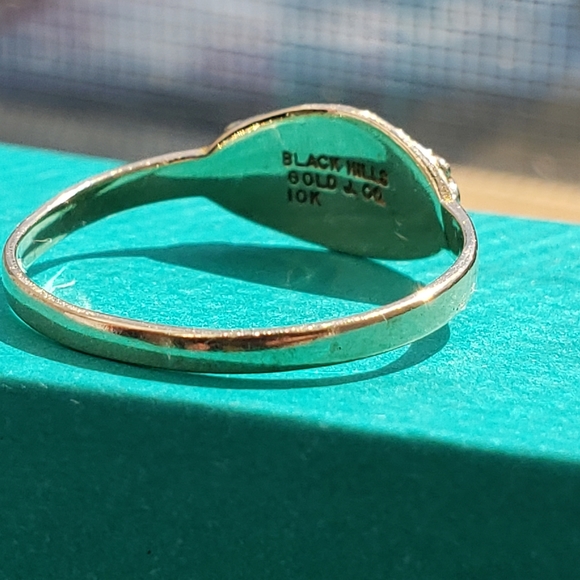 Sold 10k black hills ring - Picture 2 of 4